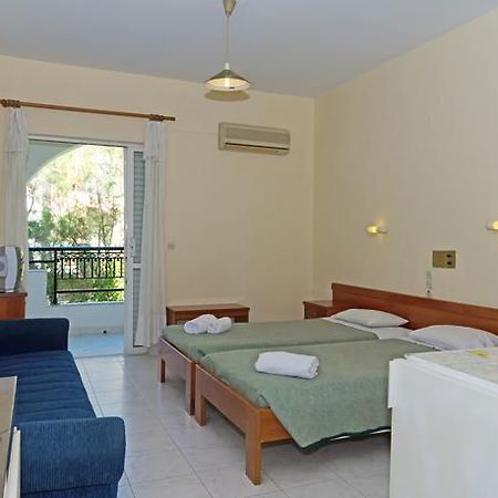 Maria Apartments Agios Sostis  Dış mekan fotoğraf